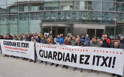 Akordiorik gabe amaitu da Guardian enpresako Enplegu Erregulazioko Espedientearen negoziazio epea eta epaiketara joko dute