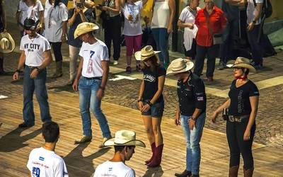 Outlaw Country gaualdia prest dute apirilaren 4rako Senperen