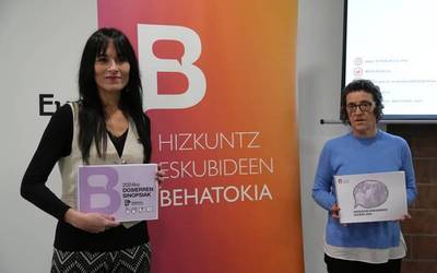 Behatokiak hizkuntza eskubideen urraketak salatu ditu, herritarrei babesa eskainiz