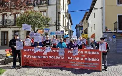 Pentsio eta soldata duinen alde mobilizatzera deitu dute