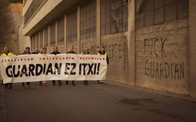 Langileek epaiketari uko eginda, Guardian enpresak xake mate egin du Laudion, urte luzez jokaldia prestatu eta gero