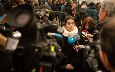 "Eusko Jaurlaritzaren pasibotasunaren eta gelditasuna" salatu ditu LABek Guardianen itxieraren aurrean