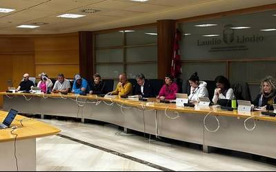 Udal osoko bilkuretan “itxurakeria eta autoritarismoarekin” jarraitzea egotzi dio EAJk EH Bilduri