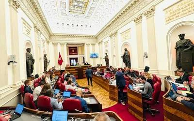 Aurrera atera da EAJ, PSE-EE eta Podemosen erreforma fiskala