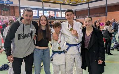Desorekako judokek judoz josiriko aste bukaera izan dute