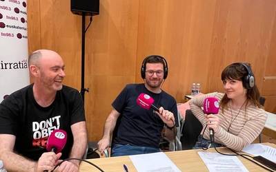 Jaume Gelabert (Hizkuntza Eskola Ofiziala): “Azterketak maiatzaren erdialdean hasiko dira. Urduritasuna nabaritzen da eskolako korridoreetan”