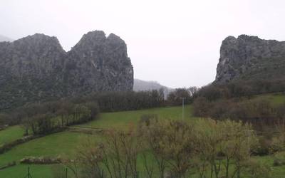 Eskalada bide batzuk itxita