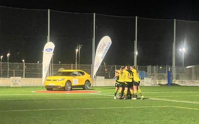Partida garrantzitsua jokatuko dute gaur etxean Orioko Futbol Taldeko neskek