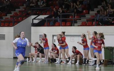 Igoera faserako finalean sartu dira Oñatiko neskak
