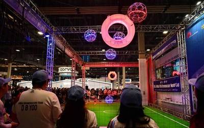 Drone soccer jokoan ibiltzeko aukera izango da asteazkenean Aian