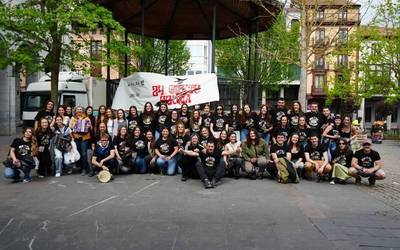 Goizetik iluntzera luzatu dute Urduñako 24. Gazte Eguna
