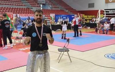 Patricio Binik Espainiako txapelketarako txartela lortu du Bilbon