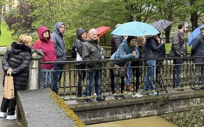 30 lagunek hartu dute parte 'Oñatiko Altxorrak' bisita gidatuan