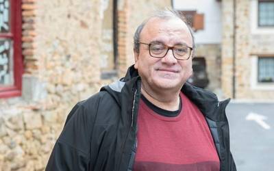 “Alde batera utzi behar dugu hazkuntzaren eta gehiegizko  industrialismoaren ideia absurdua”