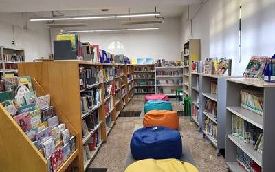 Altzariak berrituko dituztelako, itxi egingo dute bihar Aizkibel liburutegiko beheko solairua