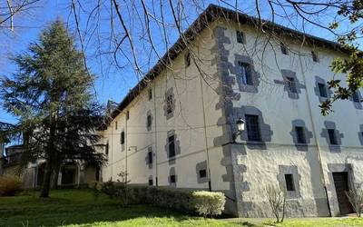 Gurutze Santuaren eguneko meza egingo dute zapatuan Santa Kutz komentuan