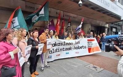 Lan-karga handiak eta baliabide falta