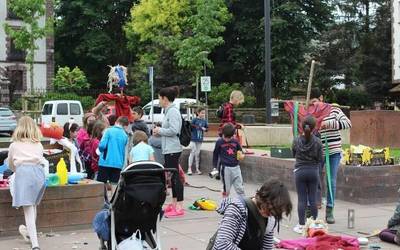 'Mukuek' gure baratzeak apaintzen