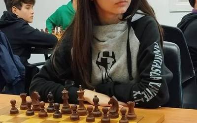 Alaitz Hidalgo eskolarteko infantilen Euskadiko Txapelketara sailkatu da