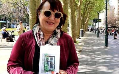 Miren Agur Meabe: "Hirurogei urteko emakume arrunt baten epopeia da ‘Amorante frantsesa’"