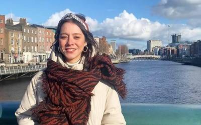 «Bertsoak amildegi ertzean jartzen nau une oro»