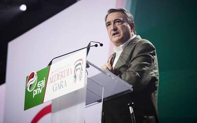 EAJren igandeko ekitaldi politikoan izango dira Aitor Esteban eta Maria Eugenia Arrizabalaga