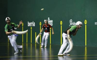 Ezkurra II.a eta Juanenea Sagardoaren Txapelketako finalerdietan izanen dira, Zubiri ez