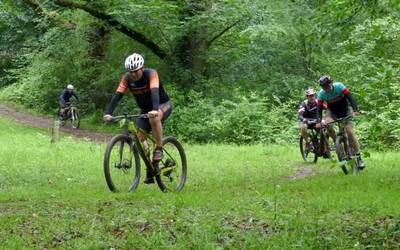 350 biker Altsasuko BTT ibilbidea osatzeko prest