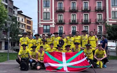 Orioko gizonak eta Badok 13ko beteranoak txapeldun Euskadiko Traineru Txapelketan