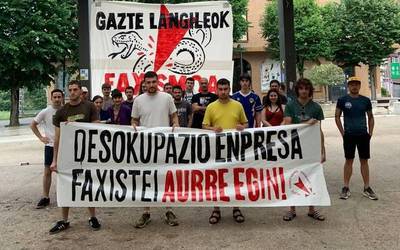 Desokupazio enpresetan zentratu du Aiaraldeko GKSk gerra eta faxismoaren aurkako jardunaldia