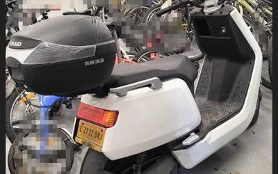 Durangoko Udalak ziklomotor elektriko bat aterako du enkantera