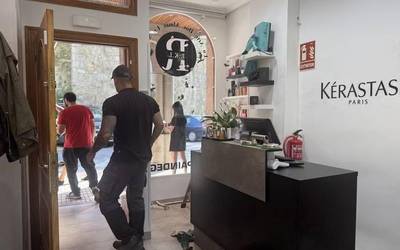 Ile-apaindegi batean sartu dira eta beste bitan ahalegina egin dute