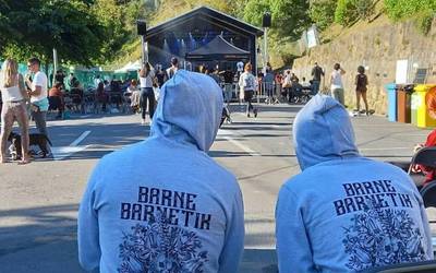 Barne Barnetik kolektiboa: "Udalak bere azpiegiturak herriko eragileek erabiltzeko erraztasun gehiago eman beharko luke"