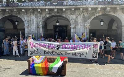 "Denentzako bizigarriak" izango diren herriak aldarrikatu dituzte Arrasaten