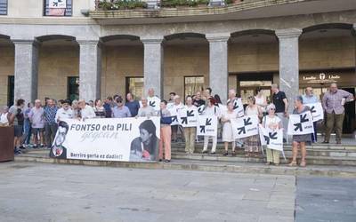 Pili Arsuaga eta Fontso Isasi gogora ekarri dituzte euren heriotzaren 35. urteurrenean