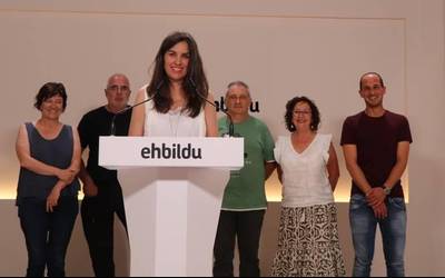 Landa eremuan etxez etxeko laguntza zerbitzua bermatzea eskatu dio EH Bilduk Arabako Foru Aldundiari