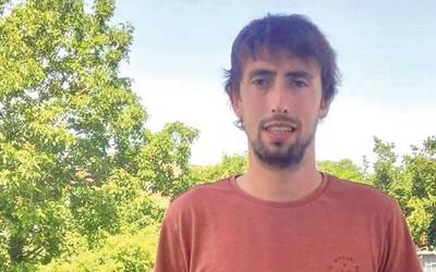 «Nahiz eta biztanle anitz izan, herri izpiritu bat atzematen da Senperen»