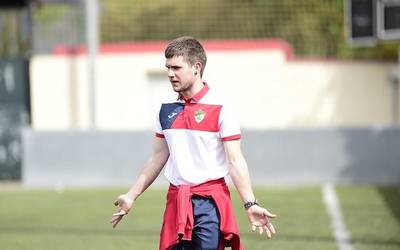 Unai Garaik entrenatuko du Aloña Mendiko gorengo mailako taldea datorren denboraldian