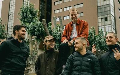 Uztailak 8, Sukena, Burutik, Apotheke eta Borla kontzertuen artean