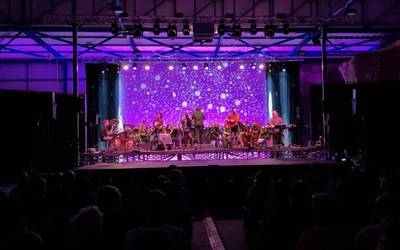 Sanferminak despeditzeko, Sorotan Bele oholtzan