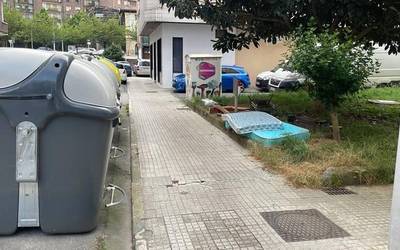 Kejie ta desditxie: "Zaborra pilatuta Iraurgi kalean"