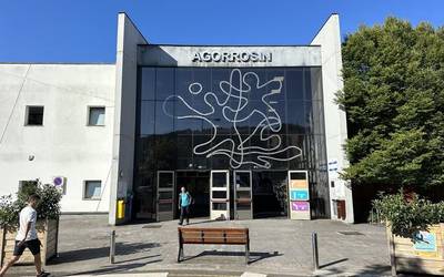 Agorrosin kiroldegia itxita dago matxura elektriko batengatik