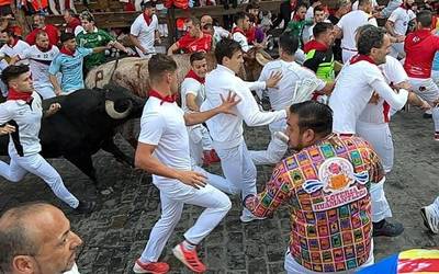 Korrikaldi eder baina azkarrak egiteko aukera eman dute Miurako zezenek