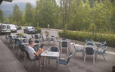Omniak eskatu du udal lantalde bat sortzea terrazen araudia lantzeko, gertatu den "linbo legala" konpontzeko