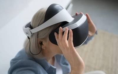 Errealitate birtuala, adinekoen terapietarako
