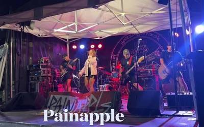 Gogotik jardun zuen PainApple taldeak txosnagunean