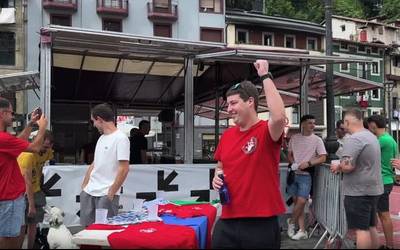 "Giro polita" ipintzera datoz gazteak