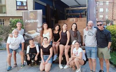 Zaporeak: "Arroza da Getxoko Paellen Egunaren eta Lesboseko errefuxiatuen kanpalekuen arteko lotura"