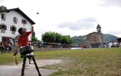 Doneztebe The Momentek lortu du Laxoko finalerako bertze xartela