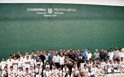 Juanjo Atxa Mindegiaren omenaldi ekitaldia